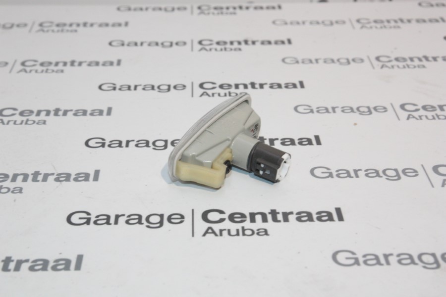 SIGNAL LAMP ELA IN (FR/FENDER)06-
