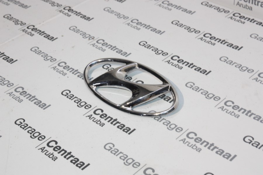 EMBLEM H-1 GRILLE 04-