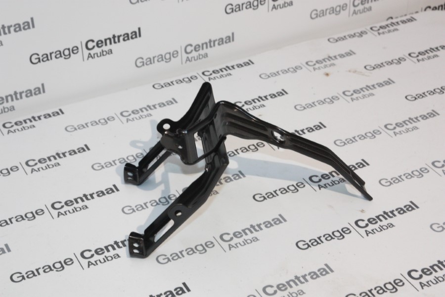 BRACKET ASSY I-10 RADIO