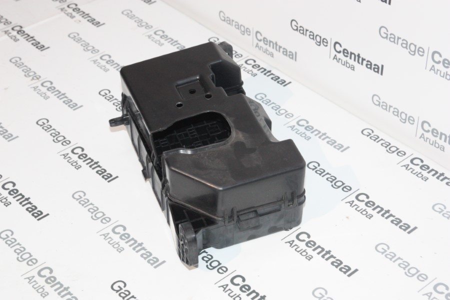 FUSE BOX ACC 06-