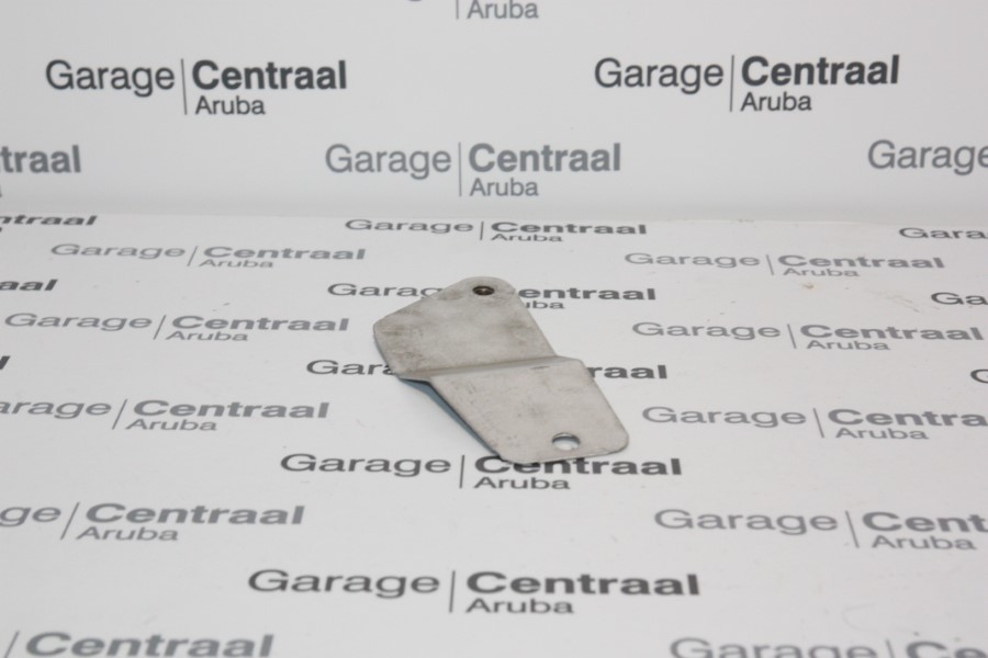 INSULATOR COU 03-