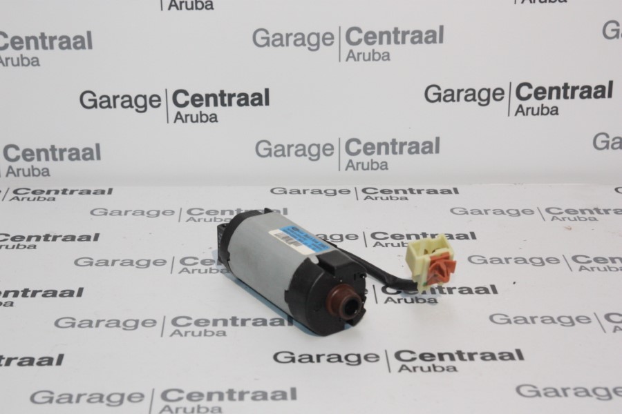 MOTOR GEN RH FR SEAT 11-