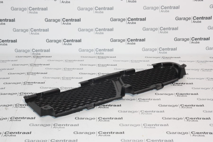 GRILLE H-1 LH (IN FR/BUMPER)