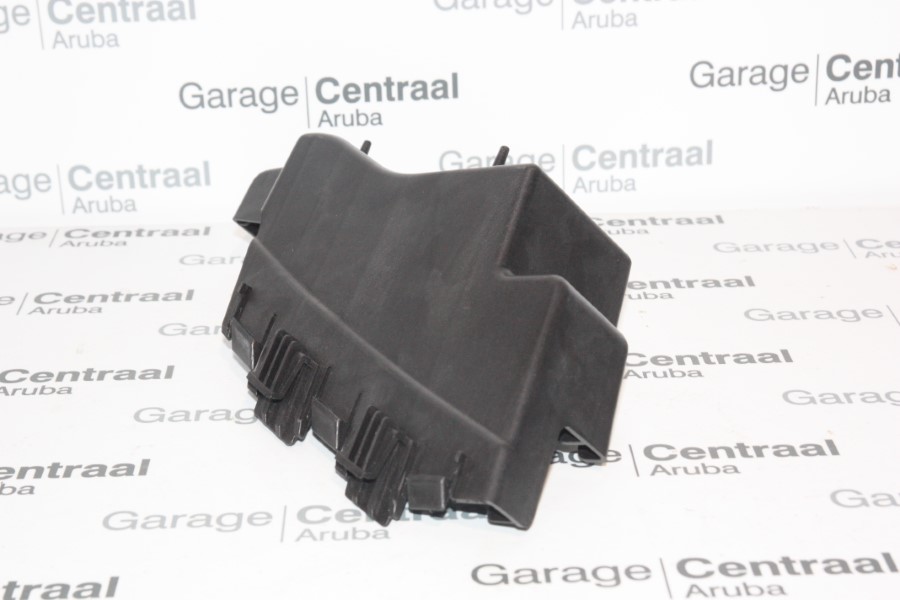 BRACKET H350 RH FR/BMPR UPR