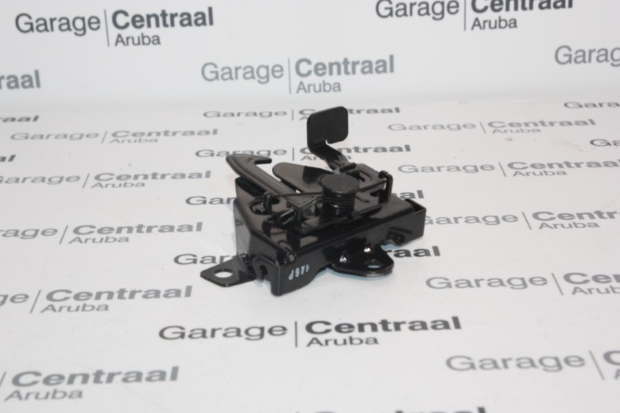 LOCK I30 HOOD