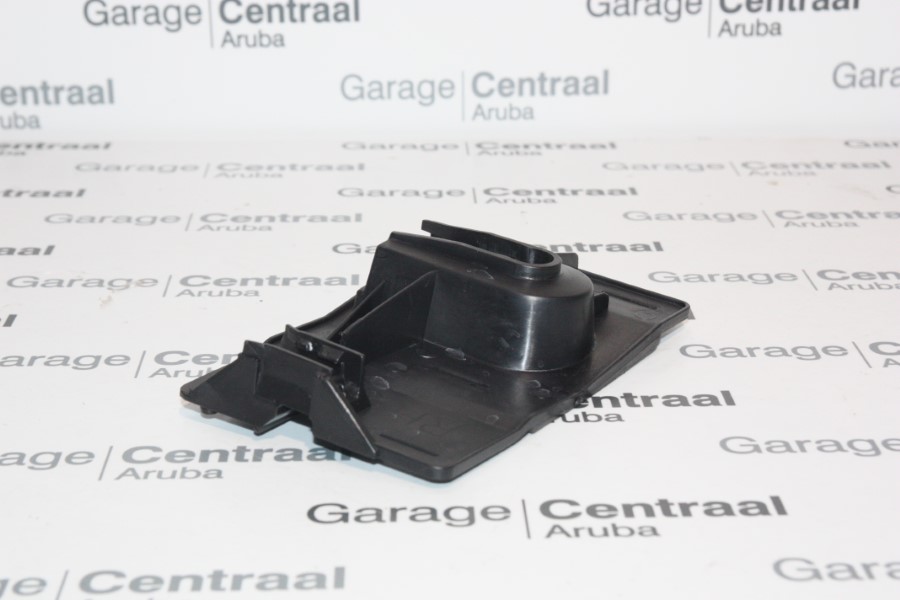 BRACKET H100 RH FR/BUMPER 04-