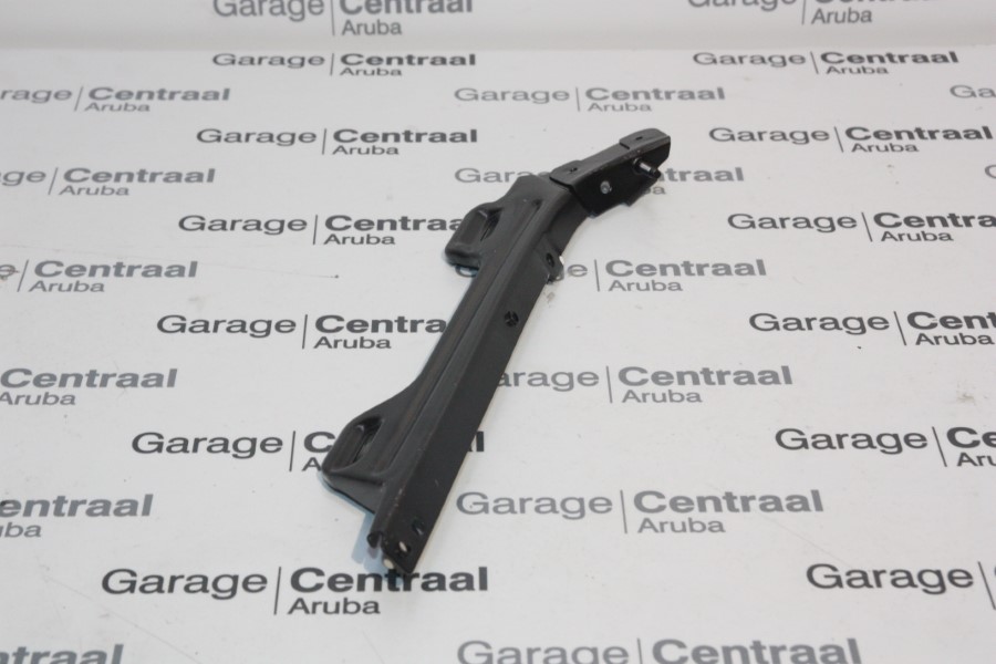 BRACKET MTR LH FR/BUMPER