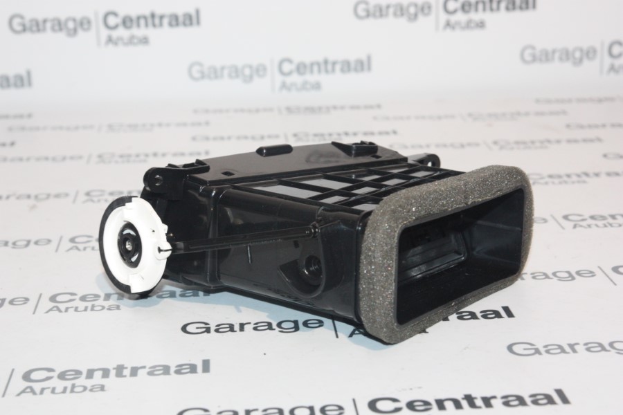AC/NOZZLE I30 RH CENTER 