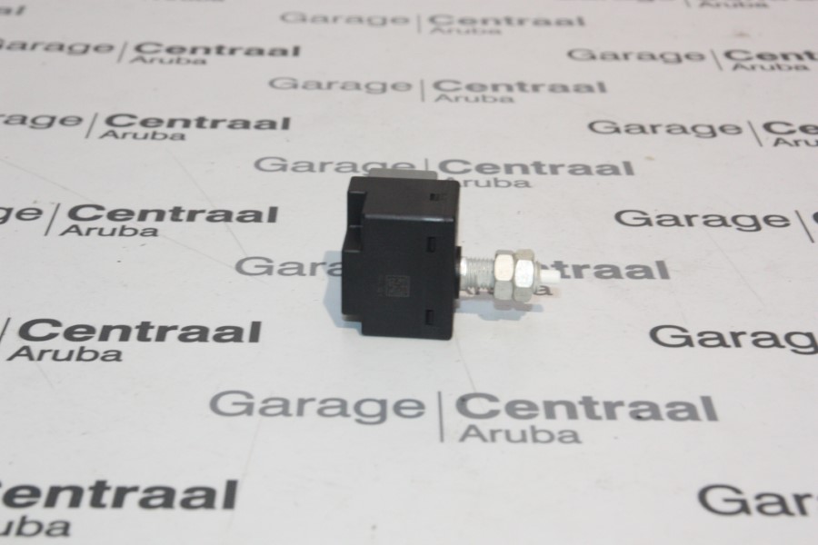 SWITCH HYU STP/LAMP (REV) 