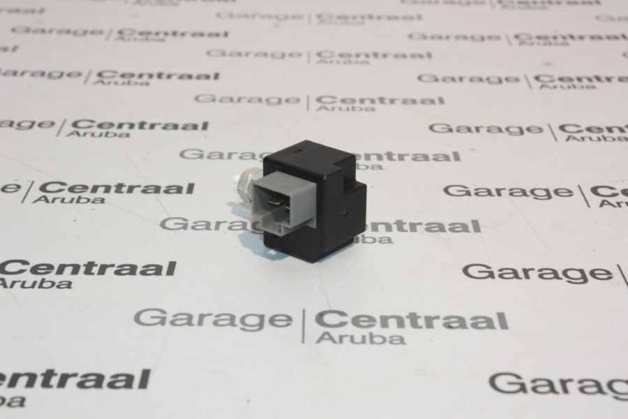 SWITCH HYU STP/LAMP (REV) 