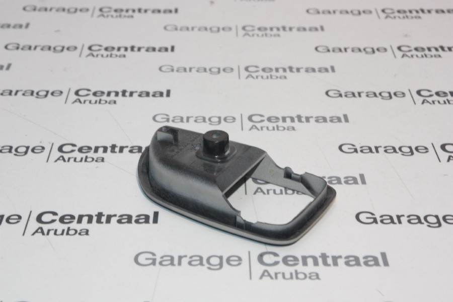 HOUSING AZE LH/FR DR/HDL 05- 