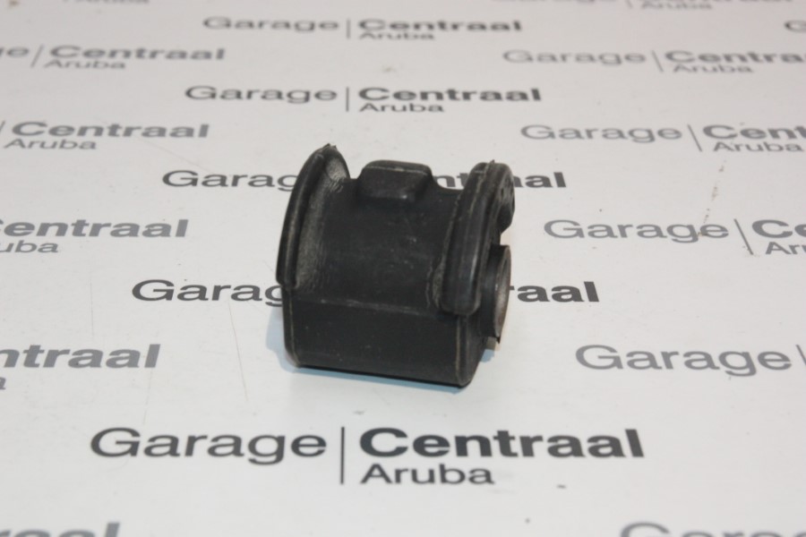 BUSHING ACC -98 LWR-ARM RH 