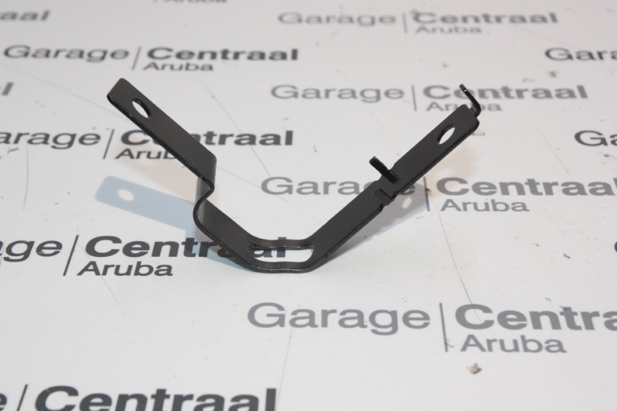 BRACKET H-1 PIPE OIL-COOLER 