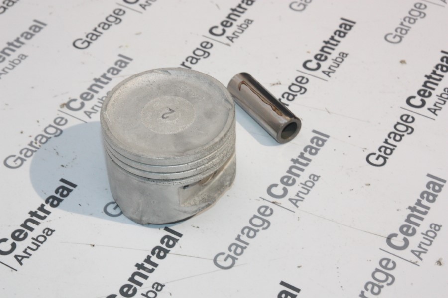 PISTON & PIN SAN 2.4 
