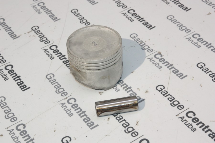 PISTON & PIN SAN 2.4 