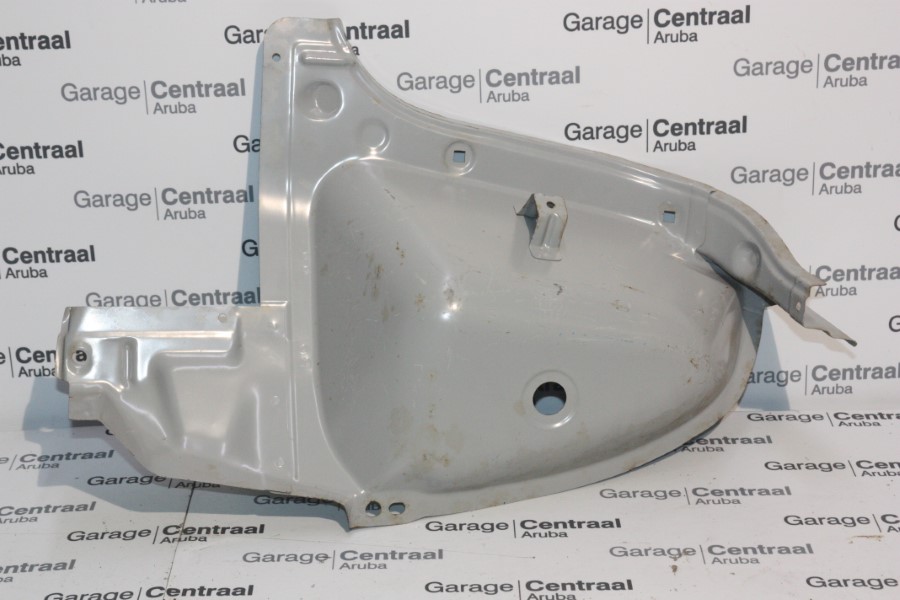 PANEL ACC LH T/LAMP HSNG 02- 