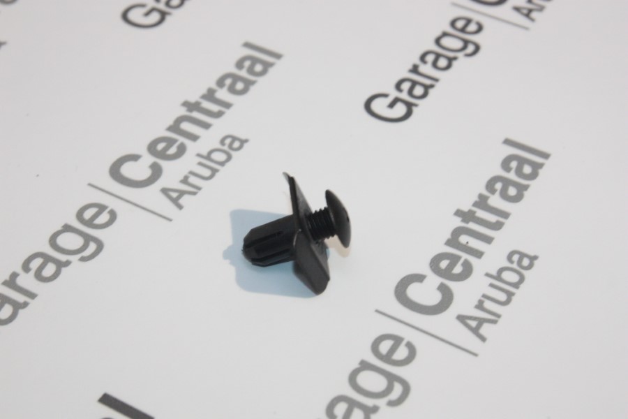 GROMMET ACC INNERFENDER USA 