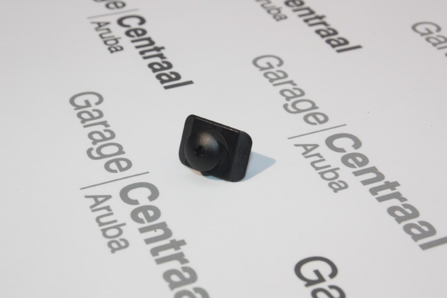 GROMMET ACC INNERFENDER USA 