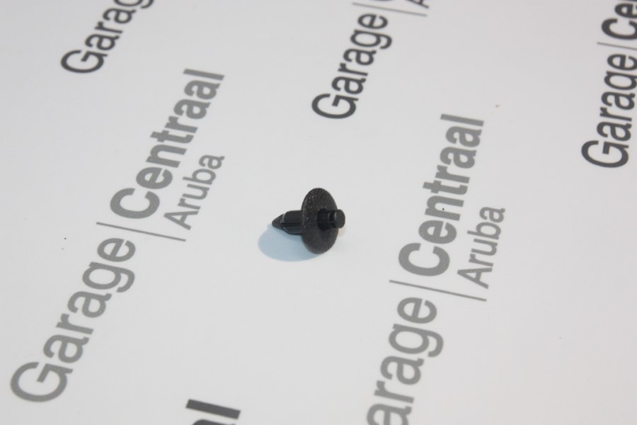 CLIP GET TRIM TAILGATE 06- 