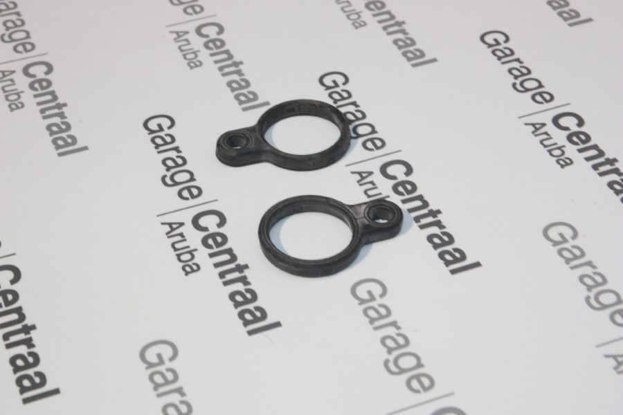 GASKET TRA(SPARPLUG) C0VER 01- 