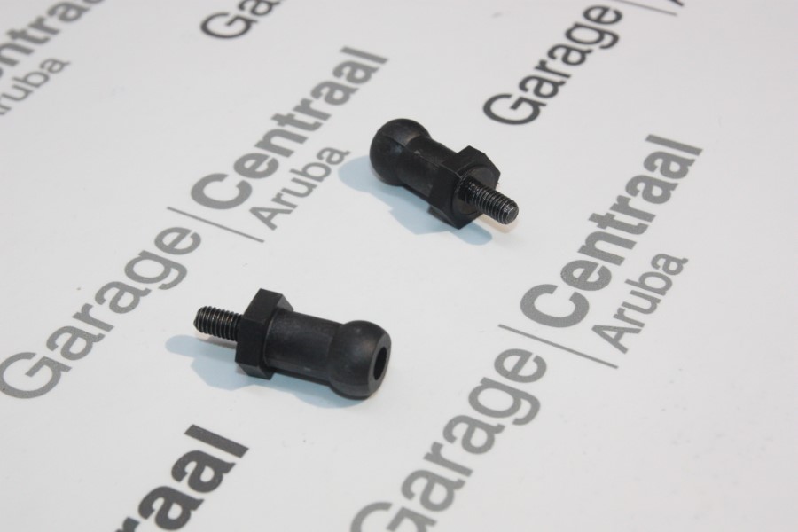 BOLT ACC ENG COVER 12- 