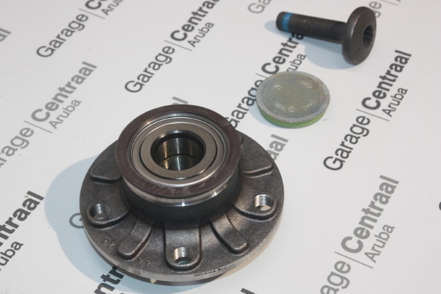 HUB JET LH/RH RR (INCL BRG) 