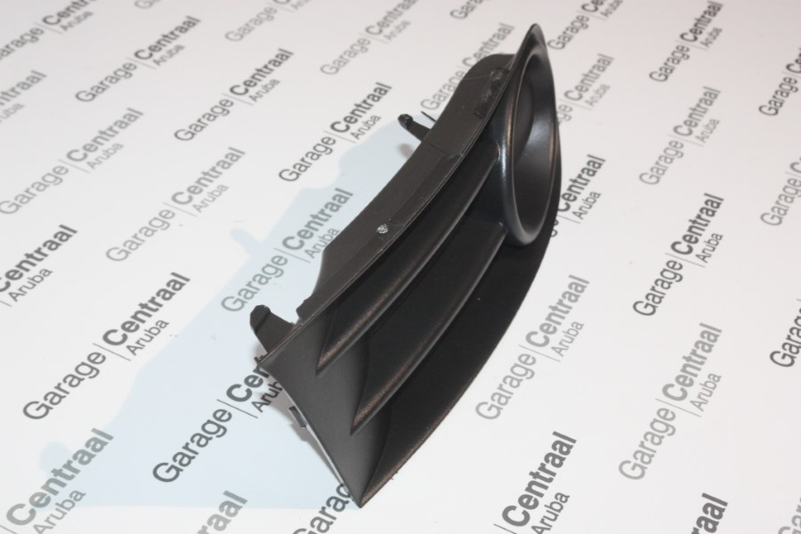 GRILLE-VOY-BMPR-RH-LWR 