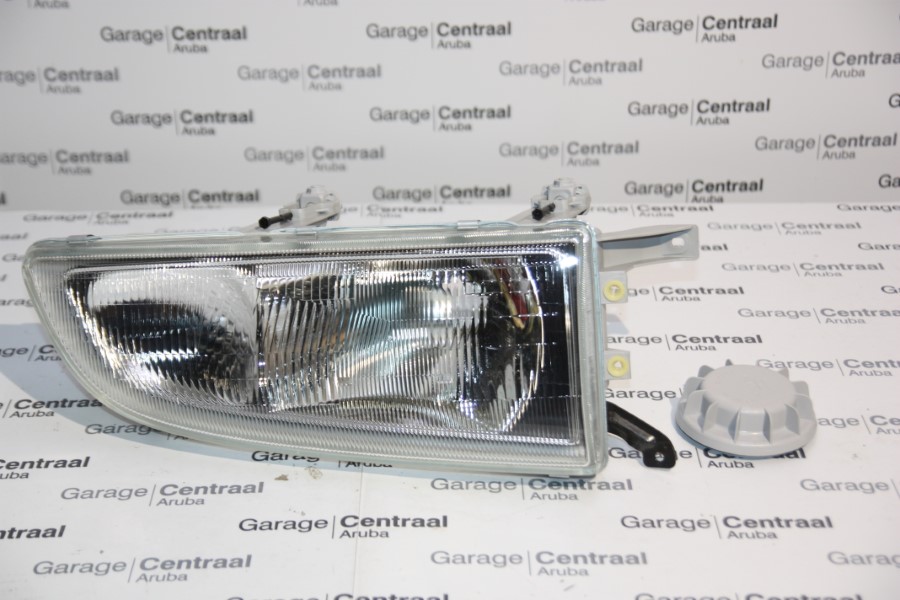 HEAD LAMP COU RH