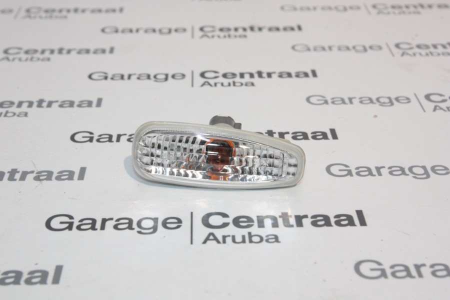 SIGNAL LAMP ELA IN (FR/FENDER)06-