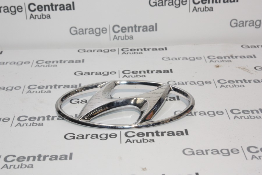 EMBLEM H-1 GRILLE 04-
