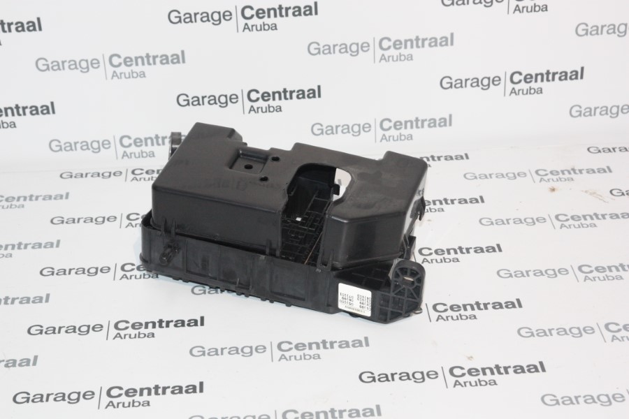 FUSE BOX ACC 06-