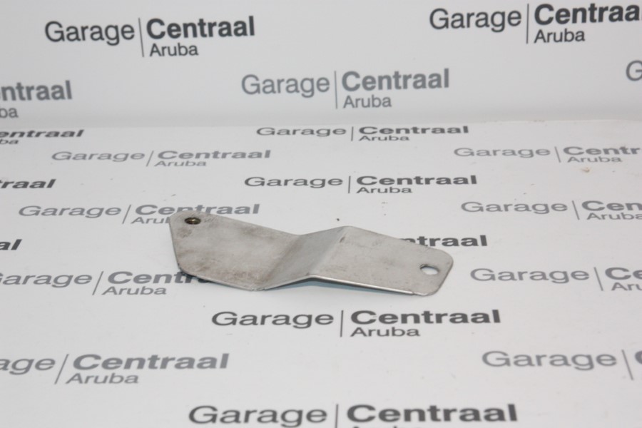 INSULATOR COU 03-