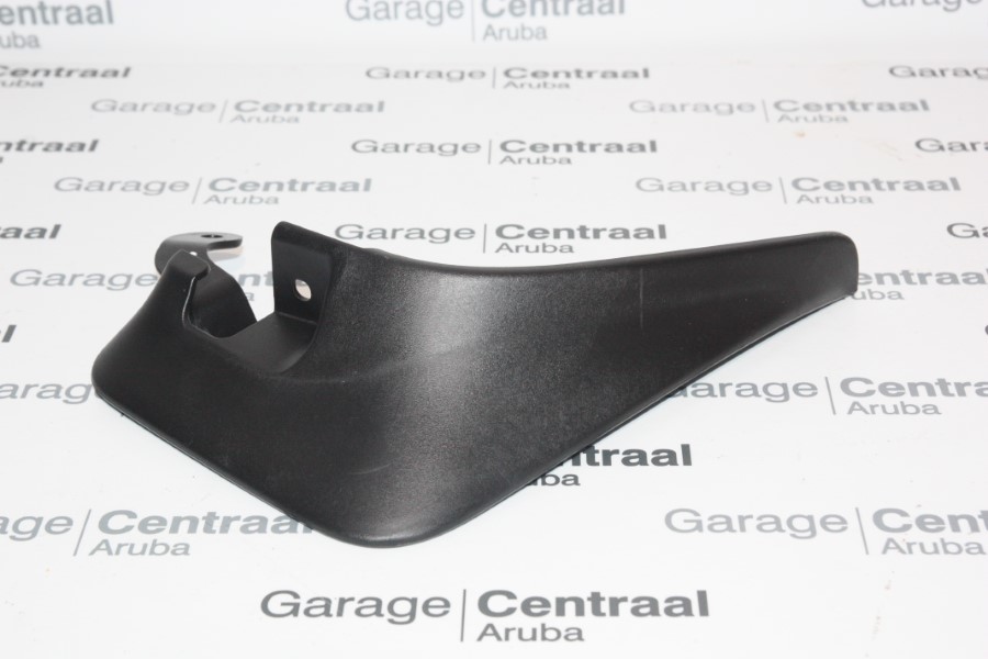 MUDGUARD ACC RH/FR 06-