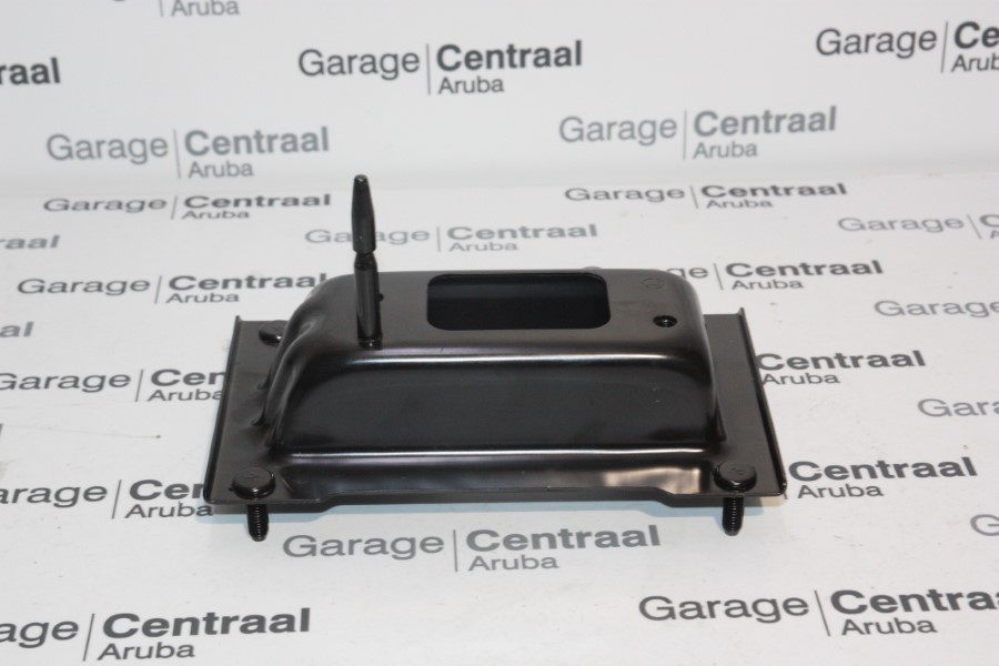 BRACKET I30 LH RR BUMPER 07-