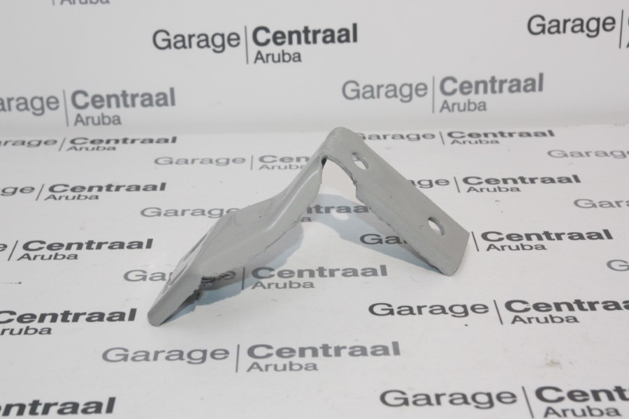 BRACKET COU RH RR BMPR