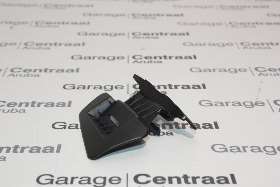 BRACKET GET LH RR/BMPR 06- 