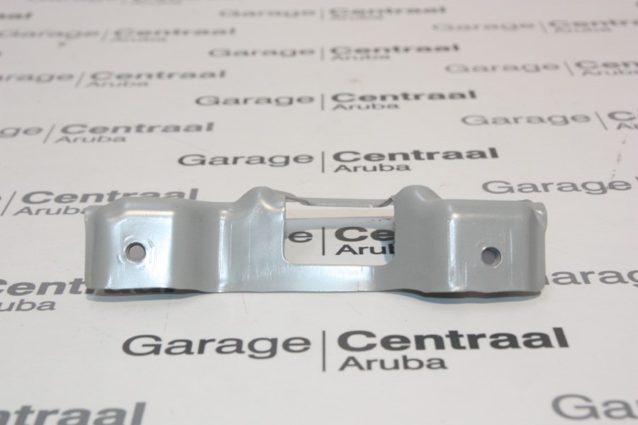 BRACKET TUC LH FR/FENDER 