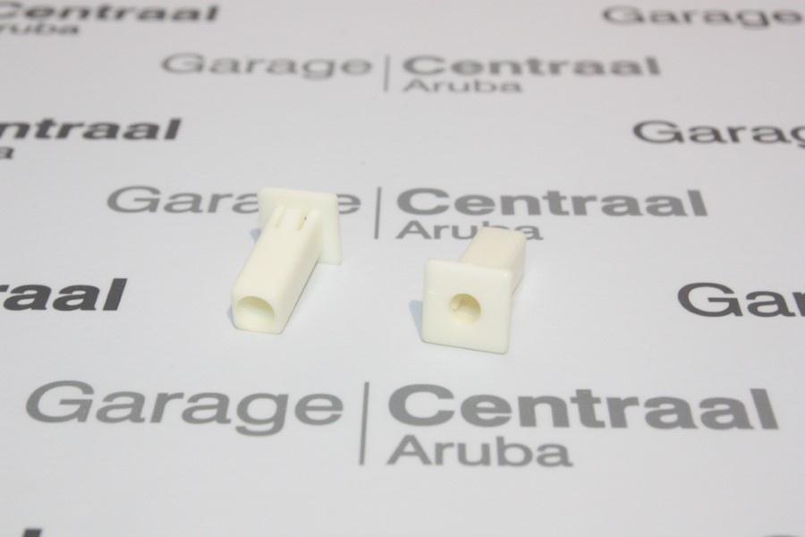RETAINER H-100 H/LAMP 