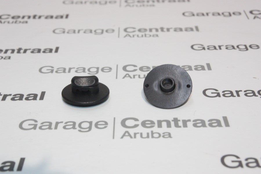 FASTENERS-VW-MAT 