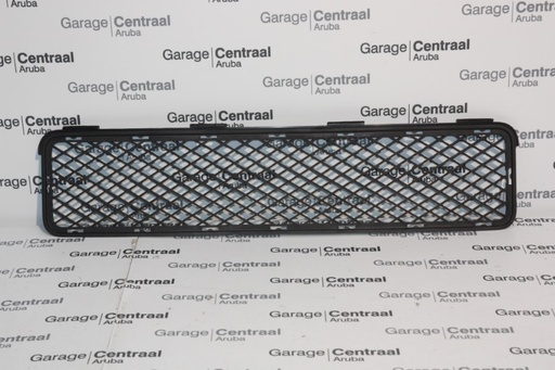 [865612E000] GRILLE TUC CNTR FR/BUMPER