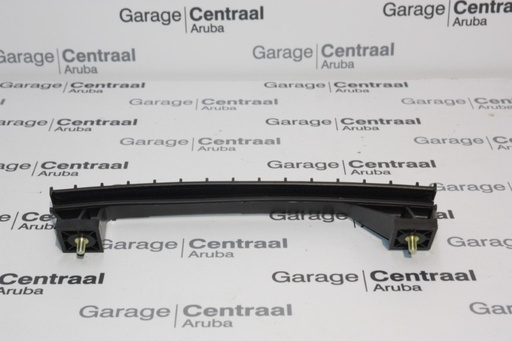 [825500X000] CHANNEL I10 LH FR DR 10-