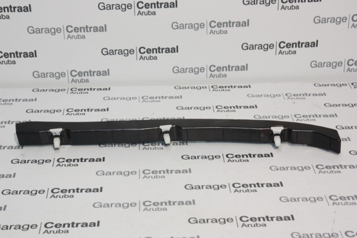 [866132B000] BRACKET SAN SAN LH RR/BMPR 06