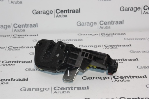 [8131017120] DR/LOCK MTR LH W/ACTUATOR