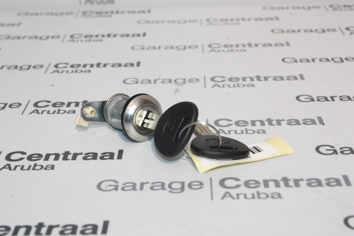 [8197002A00] DR/LOCK ATO LH FR -02 