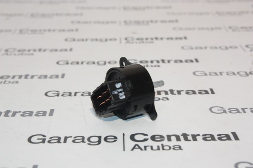 [975165A000] SWITCH COU BLOWER 04- 