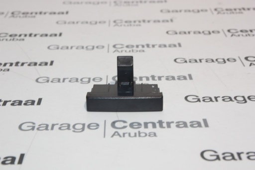 [846663J020WK] KNOB VER ARMREST (UPR) 