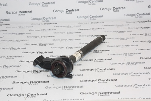 [495602B350] SHAFT SAN BRG FR CNTR (4WD) 
