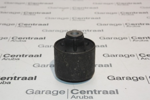 [551601E000] BUSH ACC TRAIL ARM RR 06- 