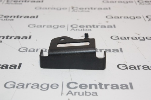 [641683X000] BRACKET ELA FR/PANEL CNTR 11- 