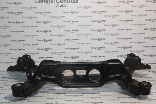 [554002B200] CROSSMEMBER SAN RR 2WD 06- 